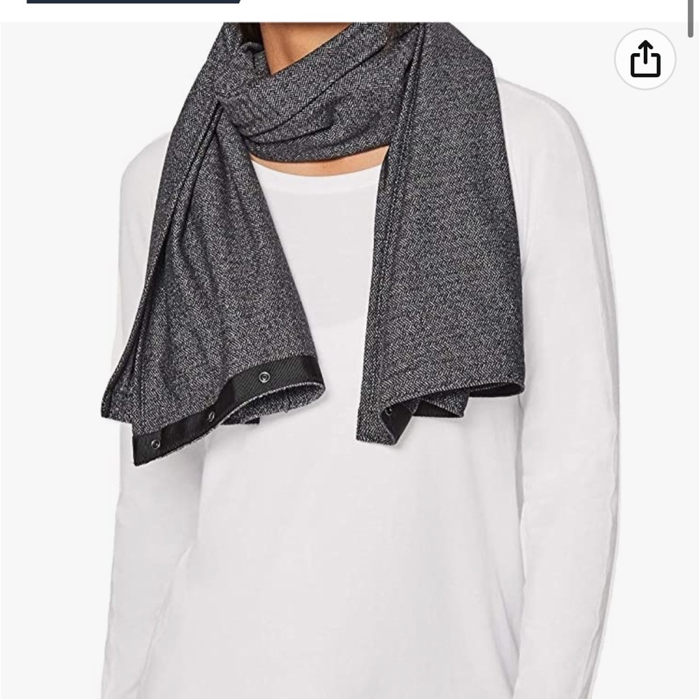 Lululemon Vinyasa Herringbone Scarf